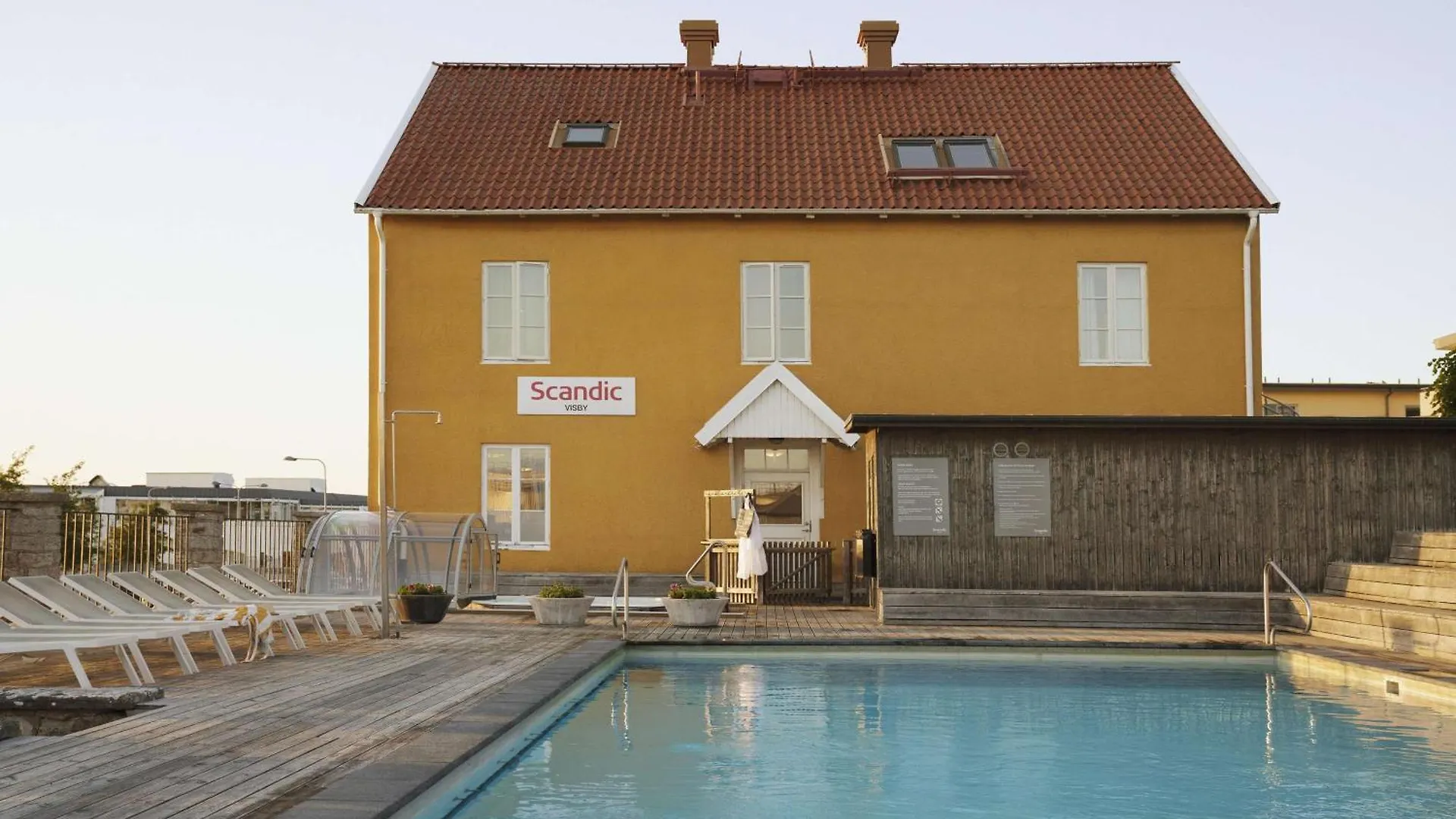 Bästa boutiquehotellen nära Kneippbyn Resort: 5 val i Visby